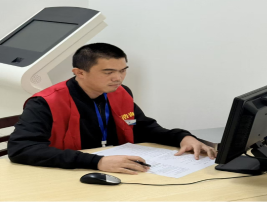 【腾博会官网头条|员工风采】以专业铸匠心 以担任践使命——杨天